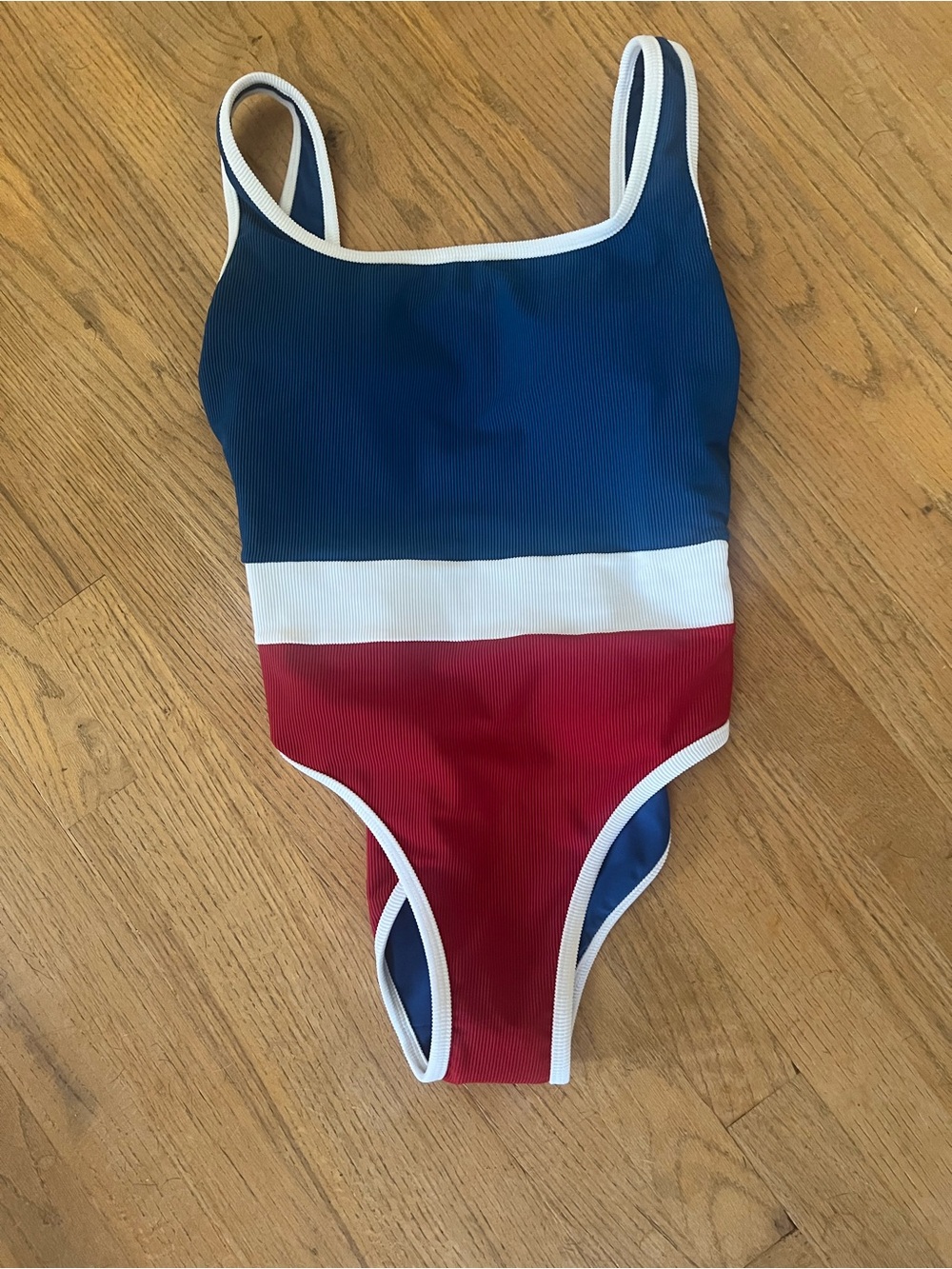 NWT LainSnow Colorblock One-Piece Swimsuit in Navy, White & Red